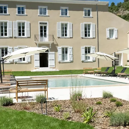 Chateau De L'insolas Hotel apartamentowy Villeneuve-lès-Avignon