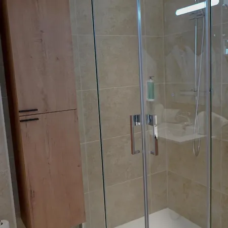 Chateau De L'insolas 4*