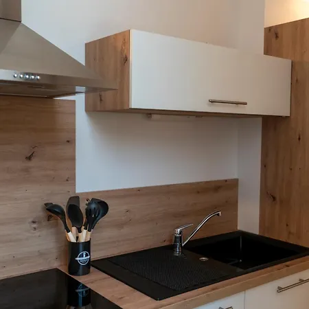 Chateau De L'insolas Villeneuve-lès-Avignon