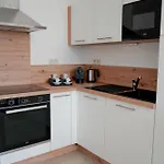 Chateau De L'insolas Apartahotel 4*