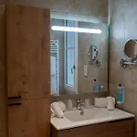 Aparthotel Chateau De L'insolas 4*