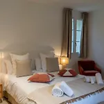 Chateau De L'insolas Aparthotel 4*