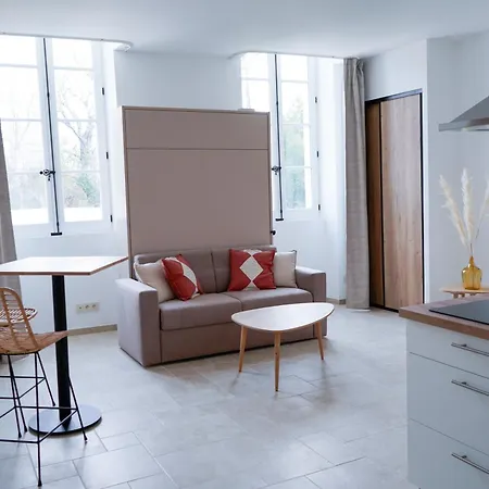 Appart hôtel Château De L'insolas Villeneuve-lès-Avignon