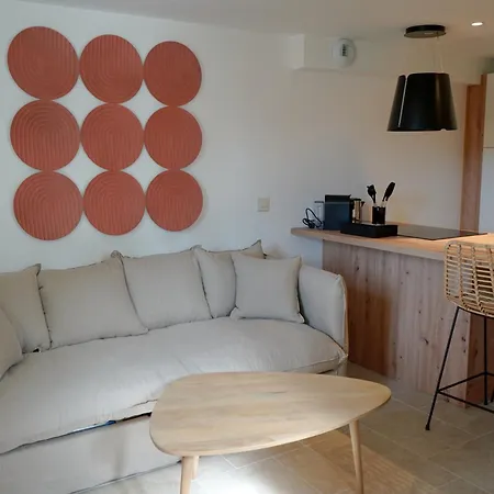 Appart hôtel Château De L'insolas Villeneuve-lès-Avignon