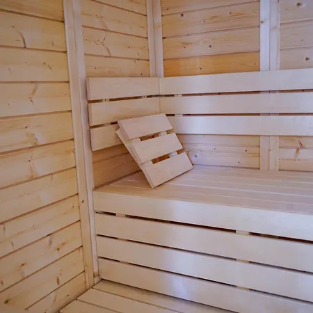 Château De L'insolas Villeneuve-lès-Avignon