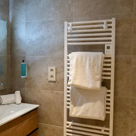 Château De L'insolas 4* Villeneuve-lès-Avignon