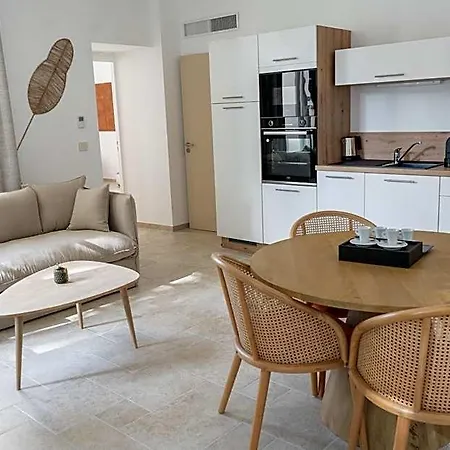 Chateau De L'insolas 4* Villeneuve-les-Avignon